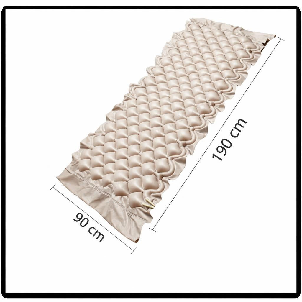 Felfújható antidecubitus matrac 90 cm szélességgel és 190 cm hosszúsággal.
