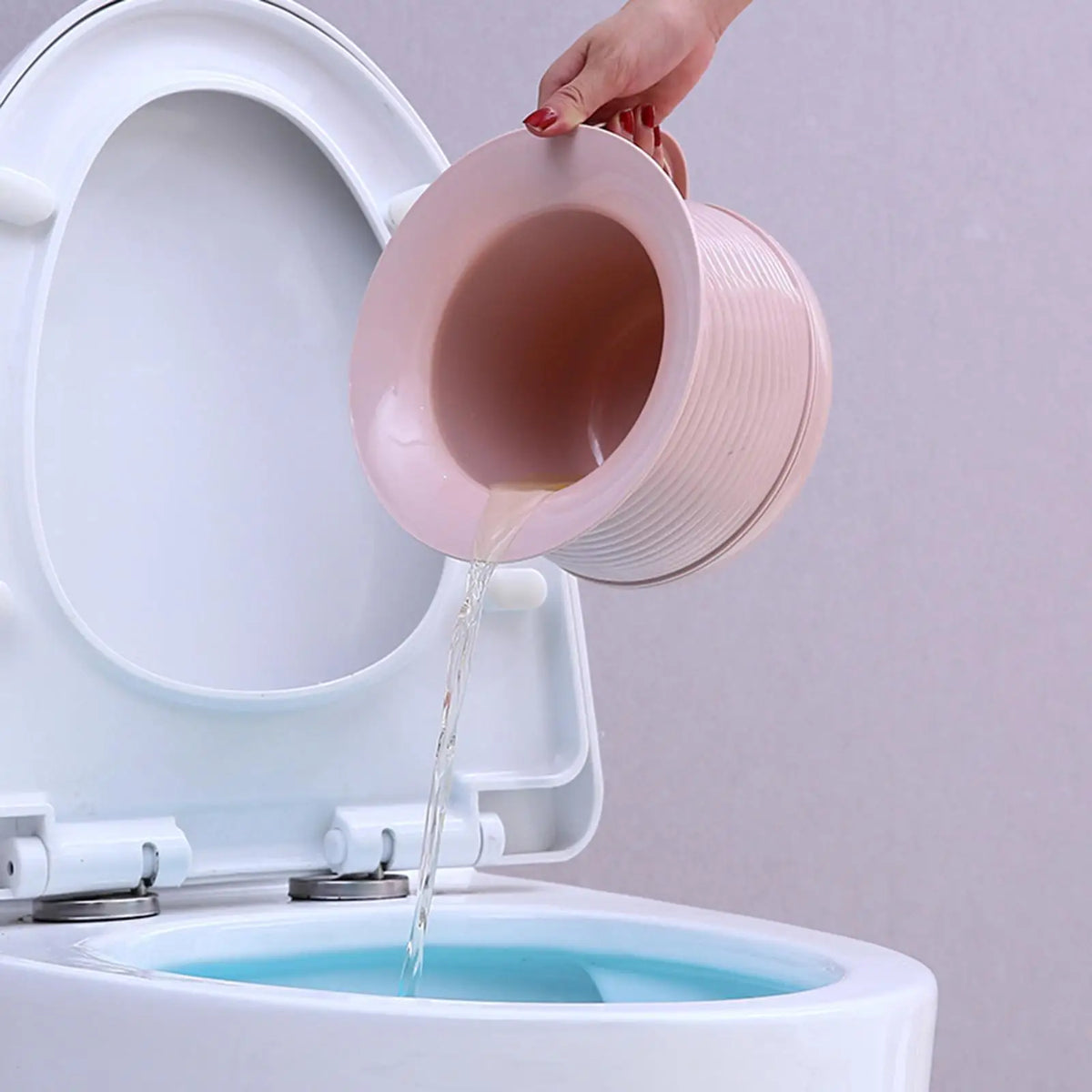 Portable Bedside Urinal with Lid and Handle