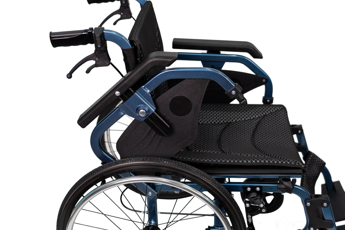 Folding Manual Wheelchair with Flip-Back Armrests