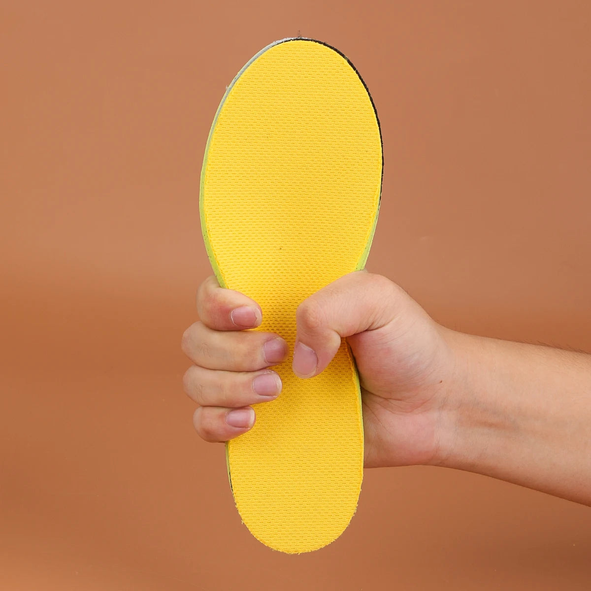 Self-Cutting Memory Foam Insoles for Shoes
