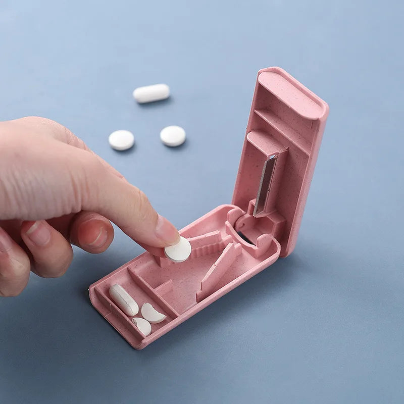 Portable Mini Medicine Cutter