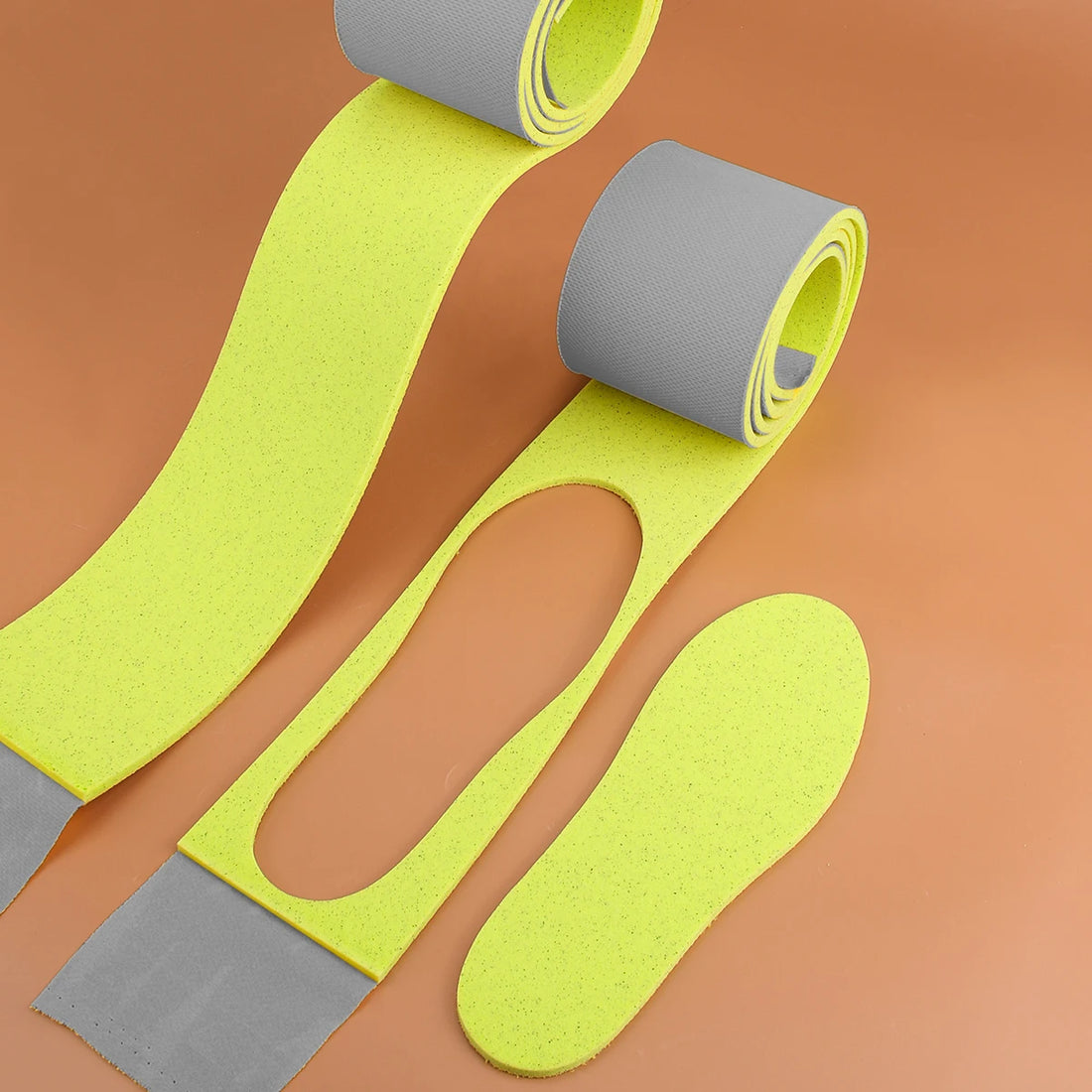 Self-Cutting Memory Foam Insoles for Shoes