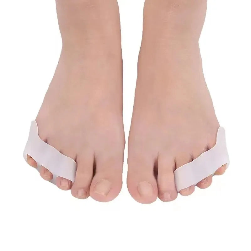 Toe Separators for Overlapping Toes