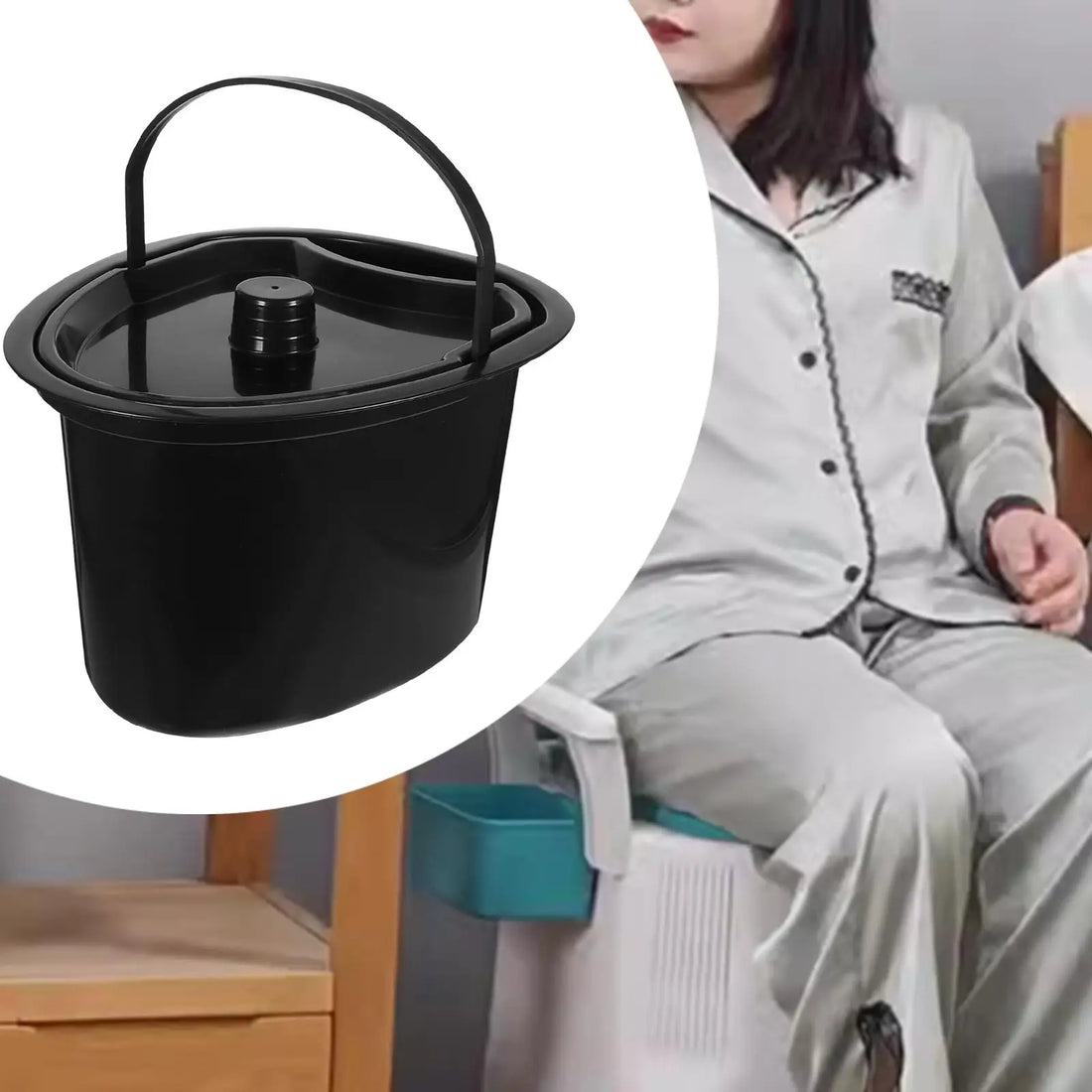 Bedside Chamber Pot with Lid and Handle