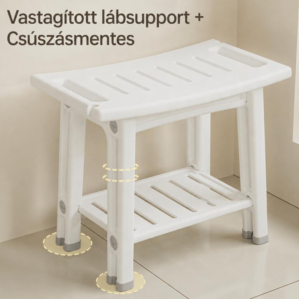 Fehér műanyag zuhanyszék alsó polccal és csúszásmentes lábakkal.