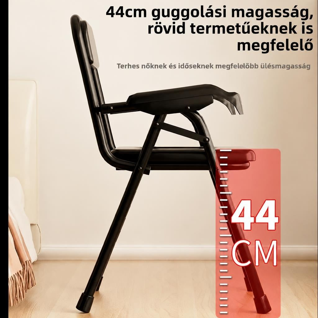 Fekete összecsukható szék 44 cm-es ülésmagassággal, skálával jelölve.