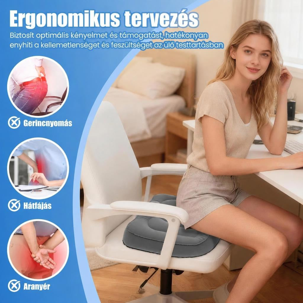 Fiatal nő ergonomikus ülőpárnán ül az íróasztalánál.